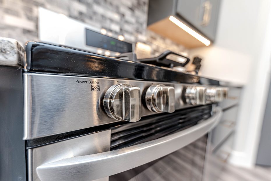 How much does oven cleaning cost?